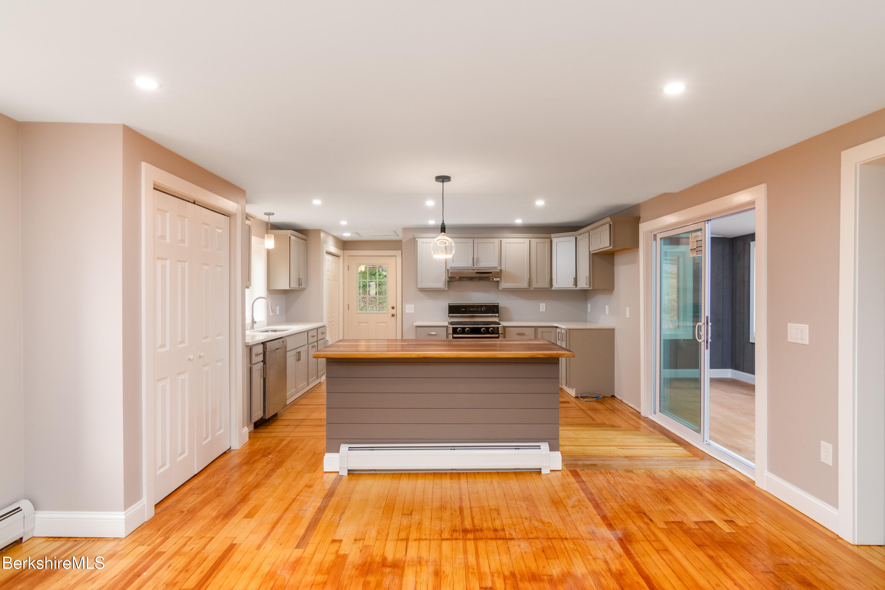 38 Fisk Road Adams, MA 01220 - Photo 9 of 27 Kitchen