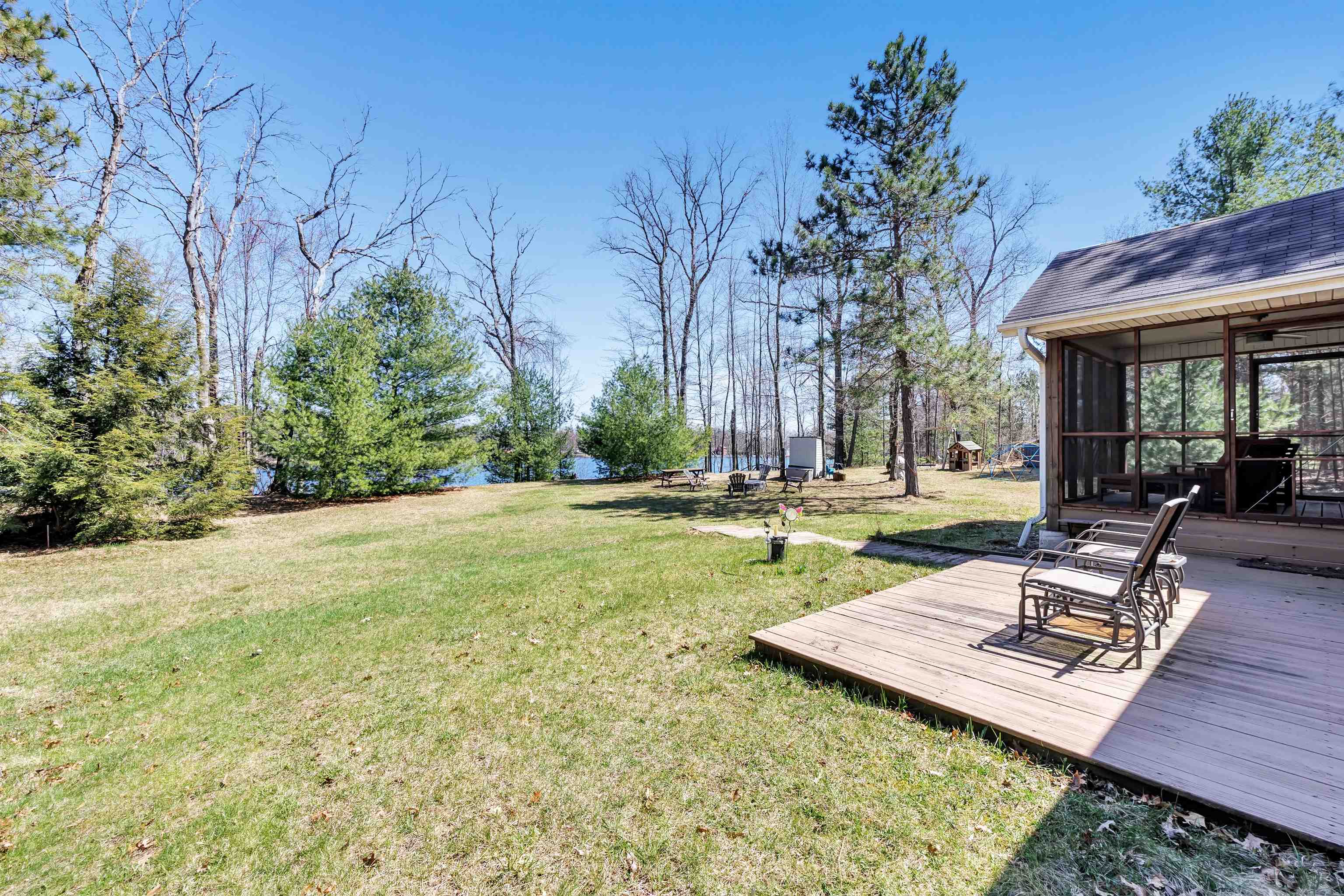 5142 Menominee Line Road Gillett, WI 54124 - Photo 28 of 52