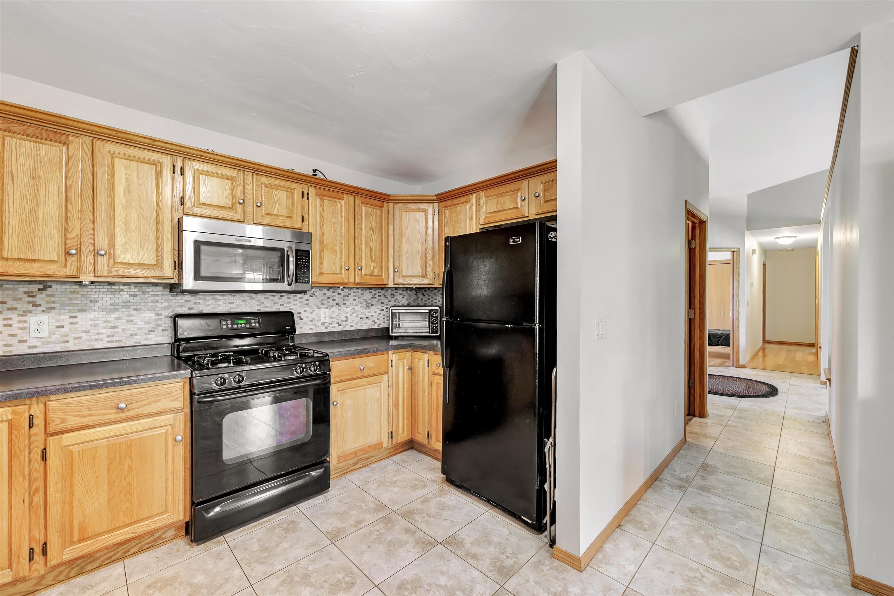 5142 Menominee Line Road Gillett, WI 54124 - Photo 10 of 52