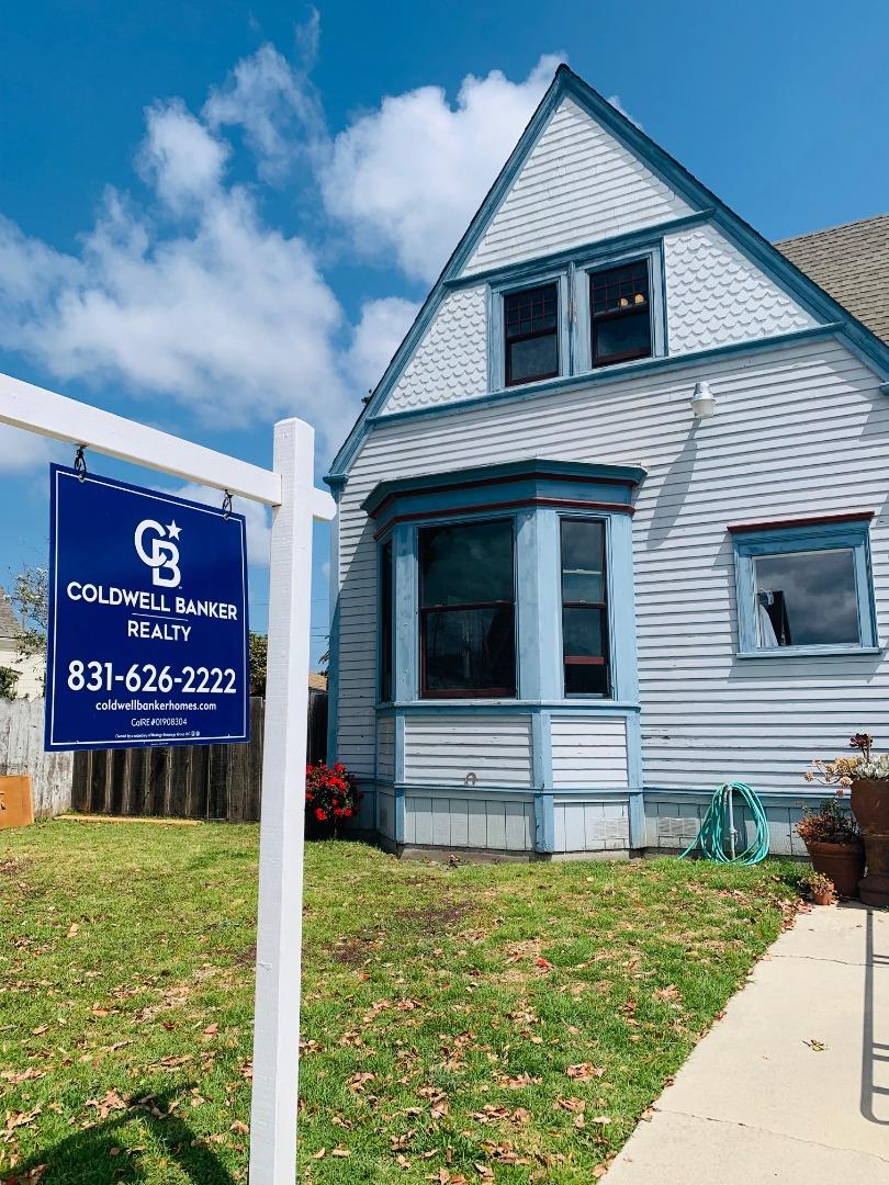 a view of front door of house