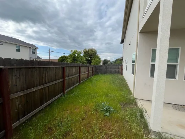 $2,575 | 6196 Fowler Avenue, Sacramento, CA 95828