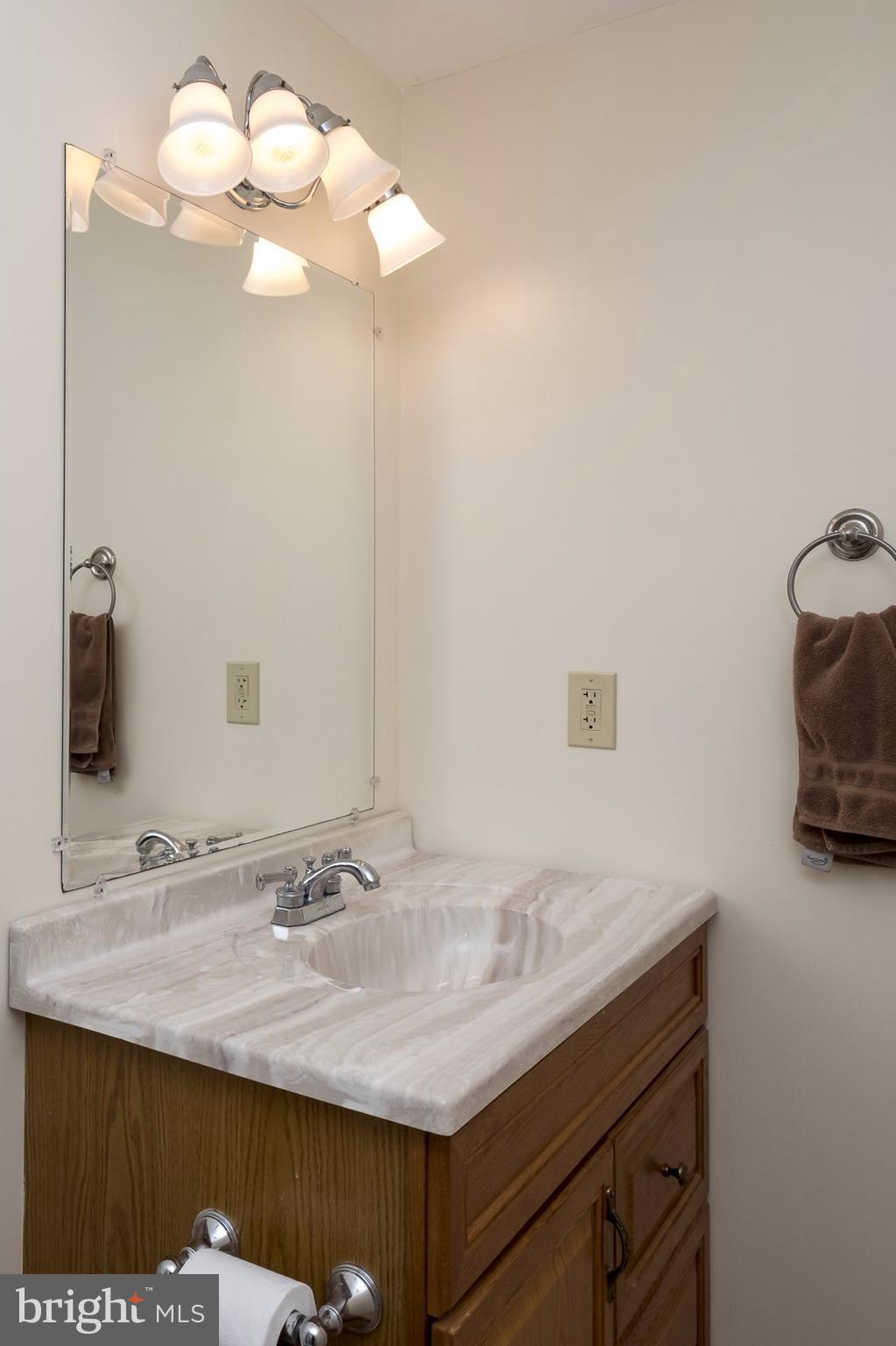 6294 Old Washington Road Elkridge, MD 21075 - Photo 14 of 30 Bath