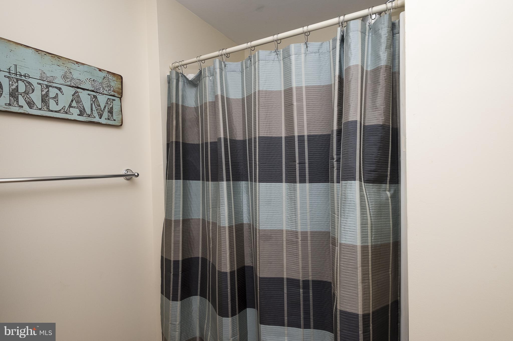 6294 Old Washington Road Elkridge, MD 21075 - Photo 25 of 30 Bath