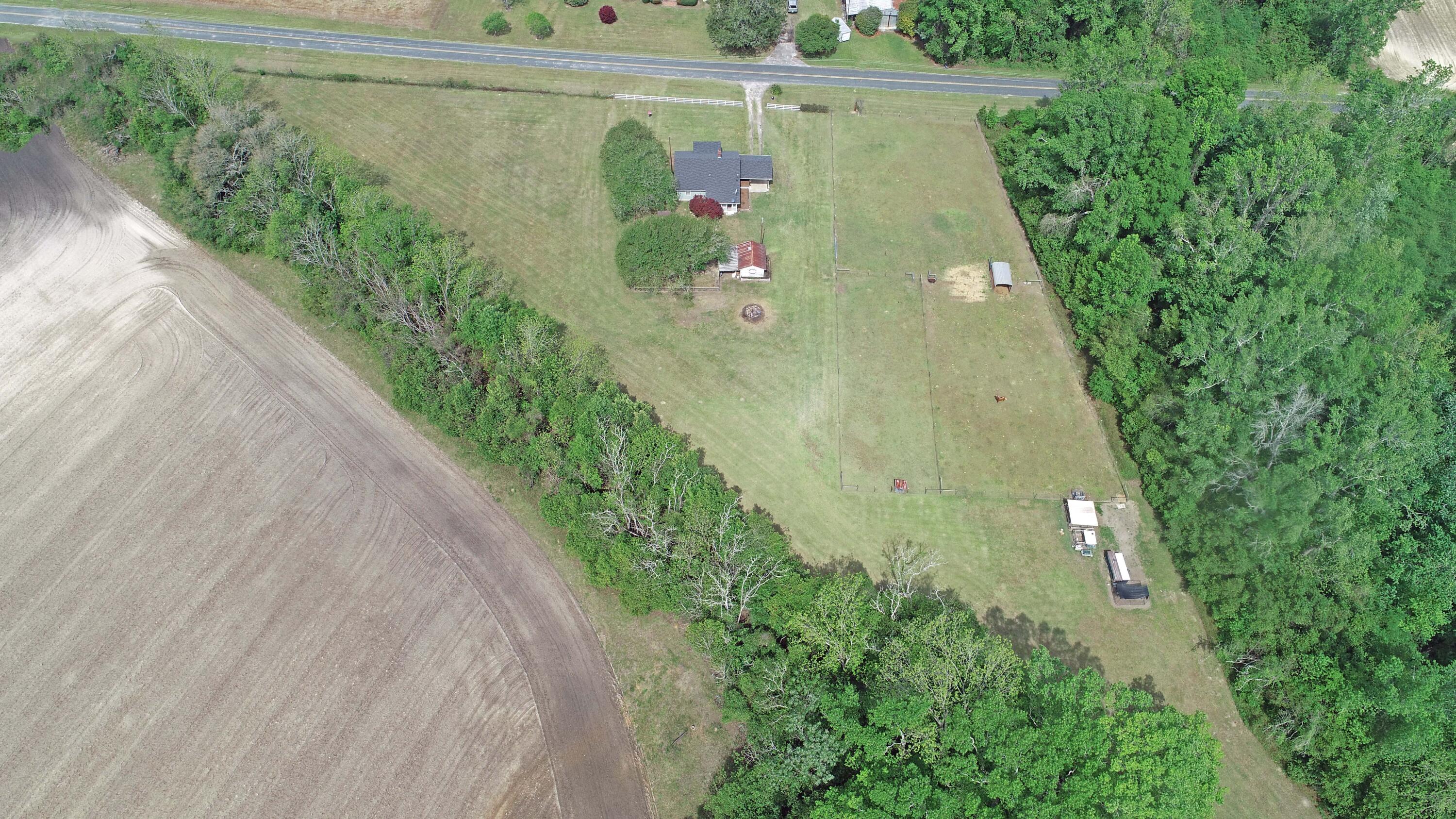 1315 State Rd S-38-81 Elloree, SC 29047 - Photo 2 of 38 2