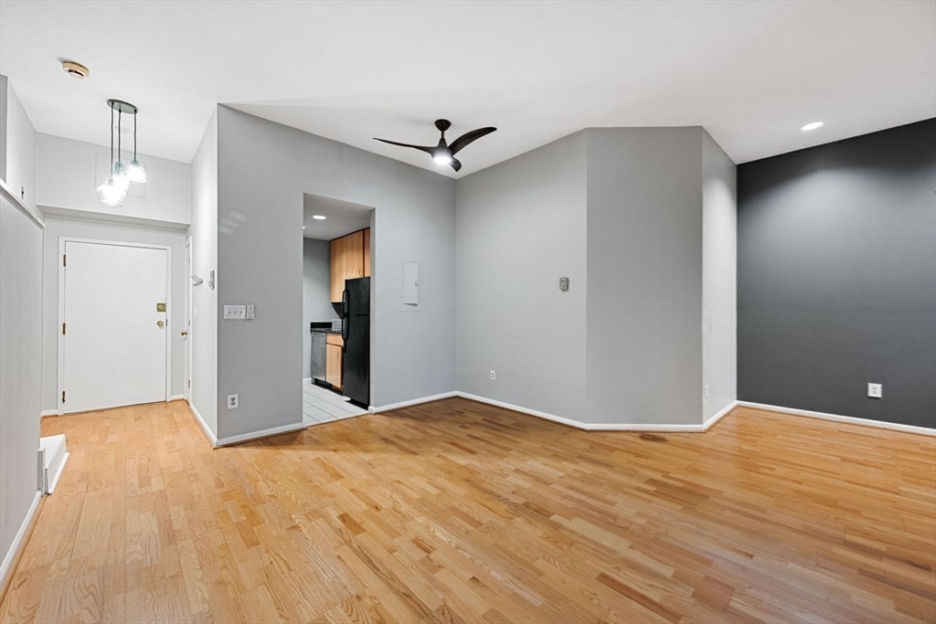 350 West Fourth Street, Unit 103 Boston, MA 02127 - Photo 22 of 33