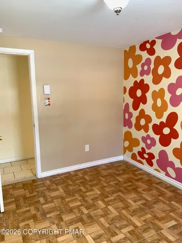 $2,100 | 4633 Burnside Drive, Tobyhanna, PA 18466