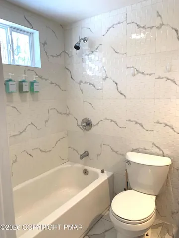 $2,100 | 4633 Burnside Drive, Tobyhanna, PA 18466