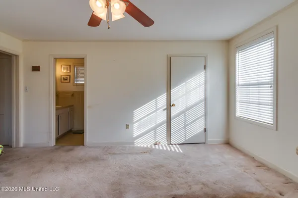 $150,000 | 104 East South Avenue, Crenshaw, MS 38621