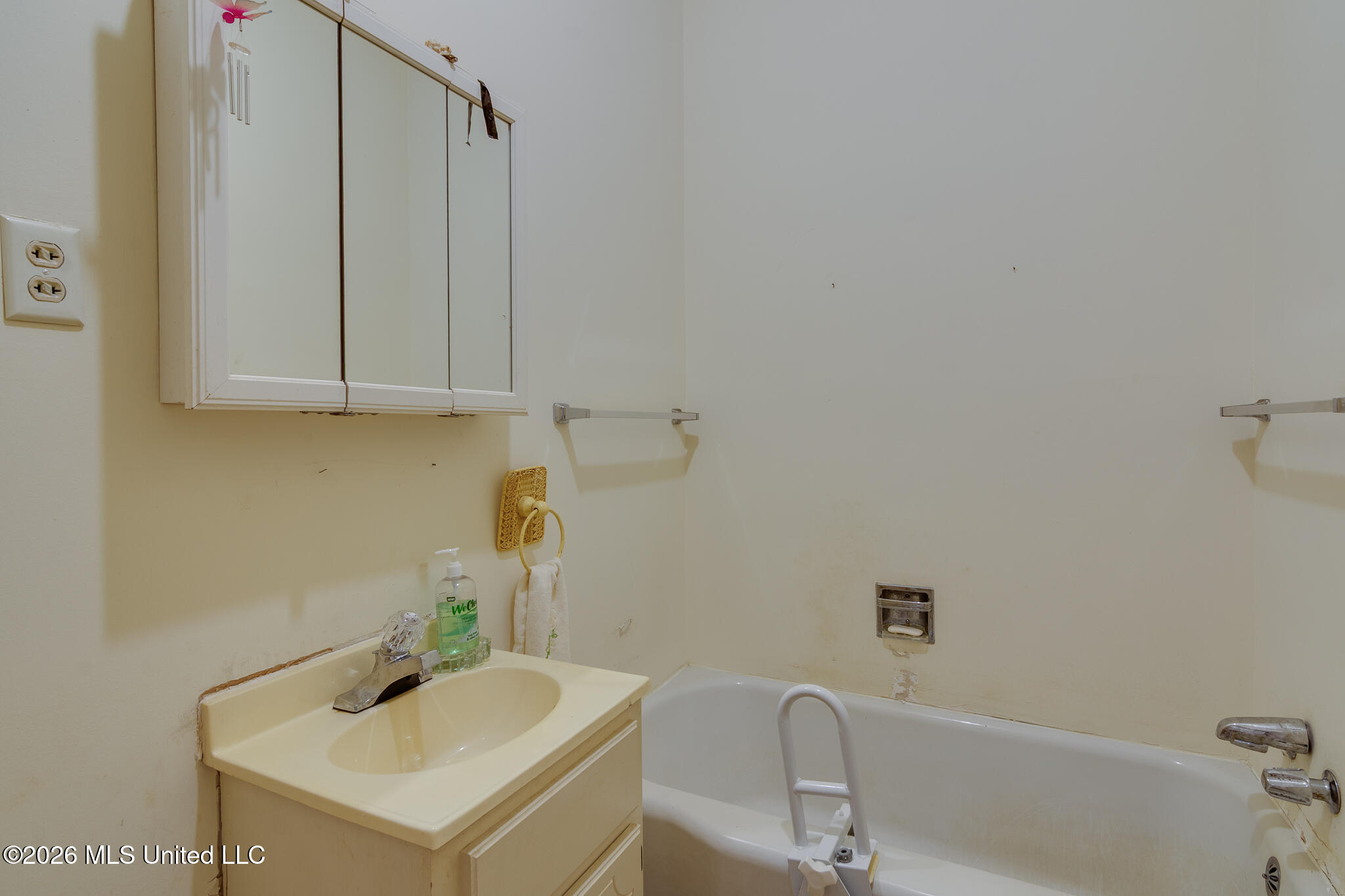 104 East South Avenue Crenshaw, MS 38621 - Photo 19 of 33 104 East South Avenue-29