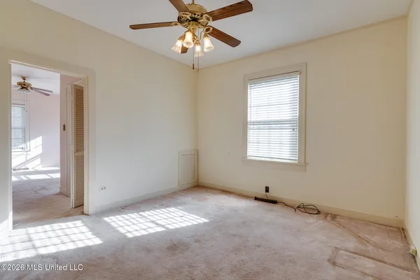 $150,000 | 104 East South Avenue, Crenshaw, MS 38621