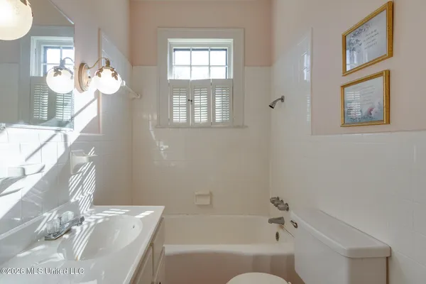 $150,000 | 104 East South Avenue, Crenshaw, MS 38621