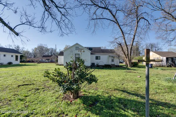 $150,000 | 104 East South Avenue, Crenshaw, MS 38621