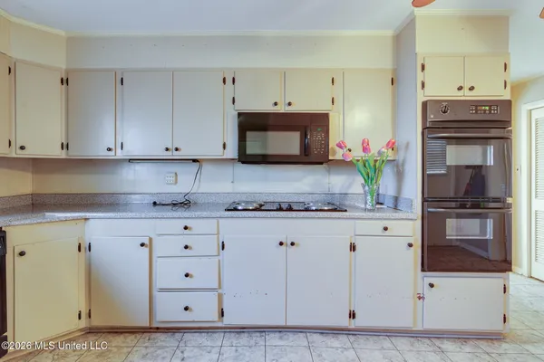 $150,000 | 104 East South Avenue, Crenshaw, MS 38621