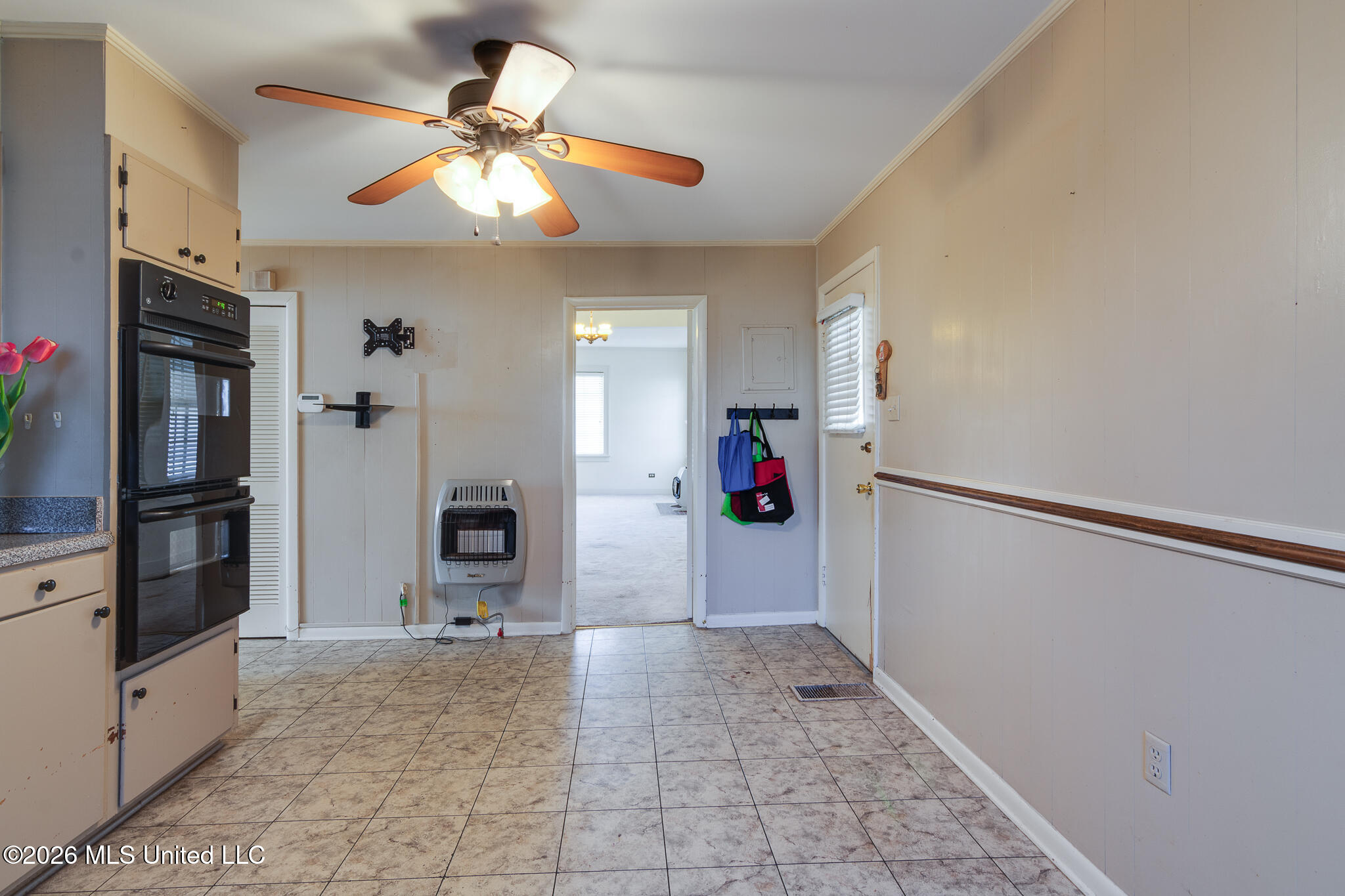 104 East South Avenue Crenshaw, MS 38621 - Photo 10 of 33 104 East South Avenue-16