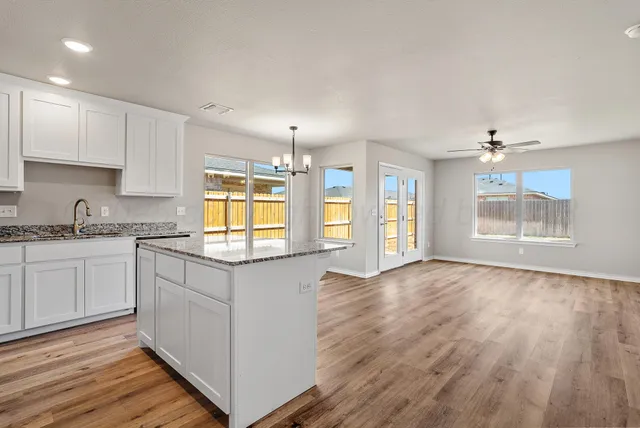 $350,000 | 1109 Caprock Street, Hereford, TX 79045