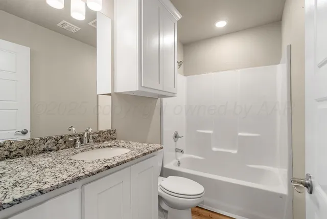 $350,000 | 1109 Caprock Street, Hereford, TX 79045