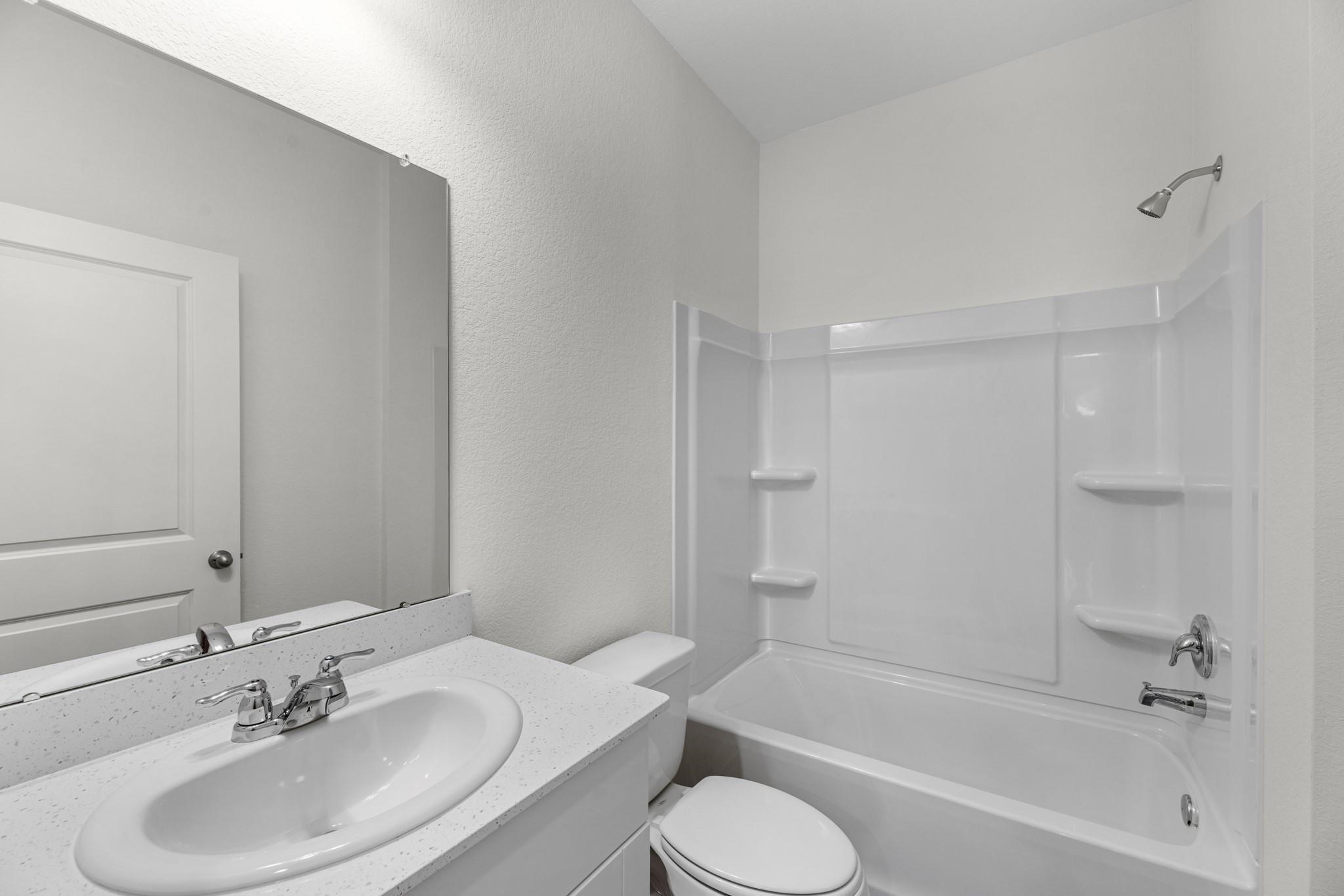 3203 Diamond Vw Lane Angleton, TX 77515 - Photo 13 of 17 representative photo
