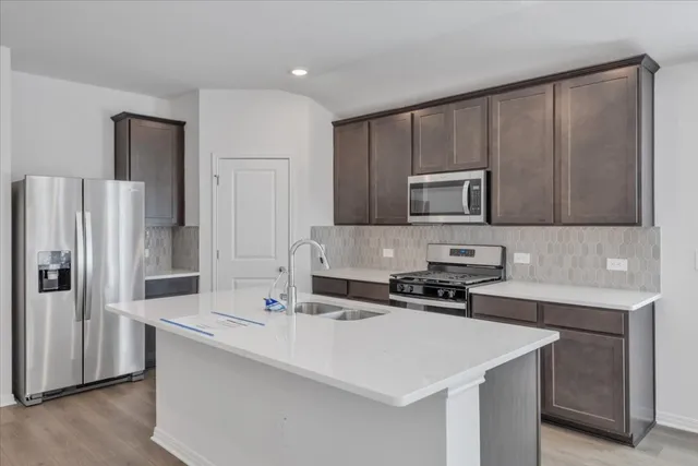 $2,300 | 5020 Hazelnut Lane, Del Valle, TX 78617