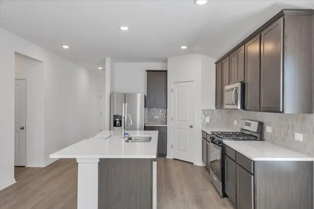 $2,300 | 5020 Hazelnut Lane, Del Valle, TX 78617