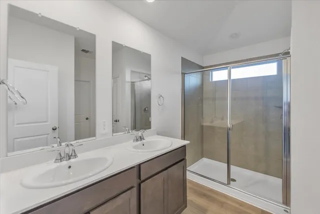 $2,300 | 5020 Hazelnut Lane, Del Valle, TX 78617