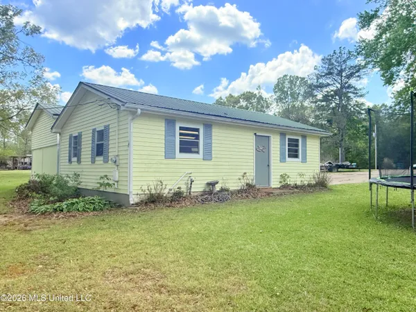 $269,000 | 118 County Road 606, Oakland, MS 38948