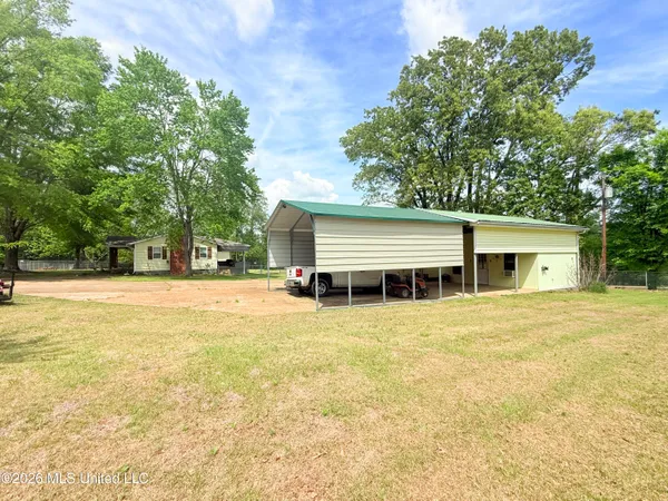 $269,000 | 118 County Road 606, Oakland, MS 38948