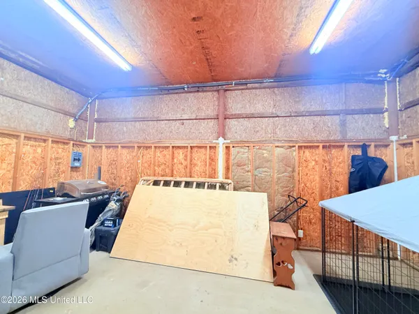 $269,000 | 118 County Road 606, Oakland, MS 38948