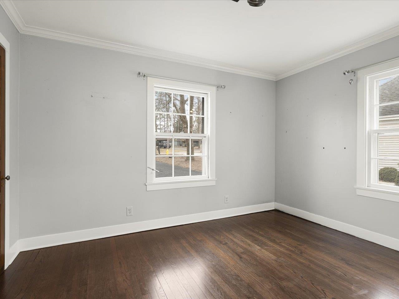 2014 Glenview Road Rockford, IL 61107 - Photo 32 of 82