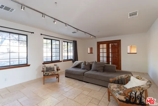 a view of a back yard of the house