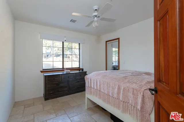 $549,000 | 29243 Piani Road, Pearblossom, CA 93553