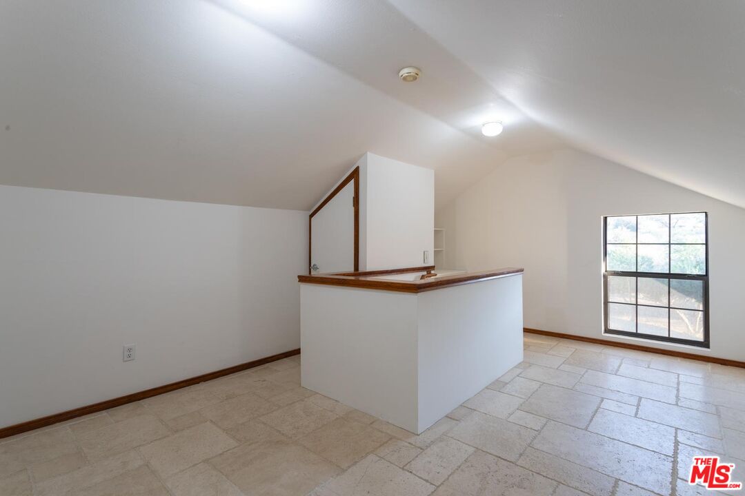 29243 Piani Road Pearblossom, CA 93553 - Photo 29 of 64