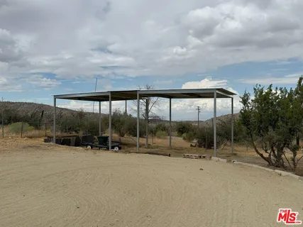 $530,000 | 29243 Piani Road, Pearblossom, CA 93553