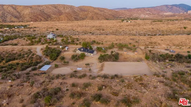 $549,000 | 29243 Piani Road, Pearblossom, CA 93553