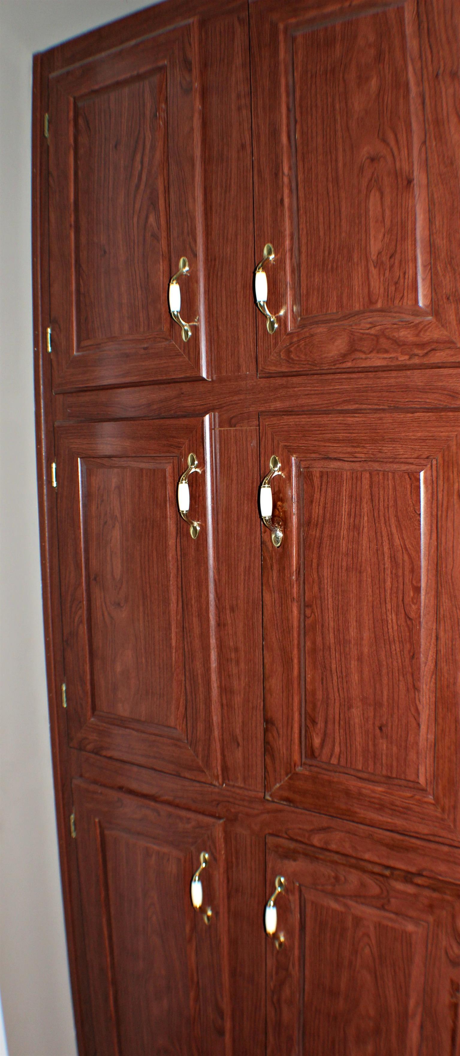 1268 Bull Run Road Lynchburg, TN 37352 - Photo 14 of 21 Outside the guest bath is this very pretty linen closet.