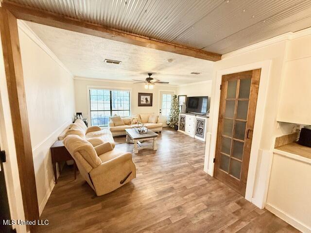 2003 Zetus Road Northwest Brookhaven, MS 39601 - Photo 3 of 34 IMG_5013