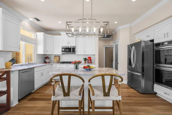 $715,000 | 4268 Boston Avenue, Redding, CA 96001