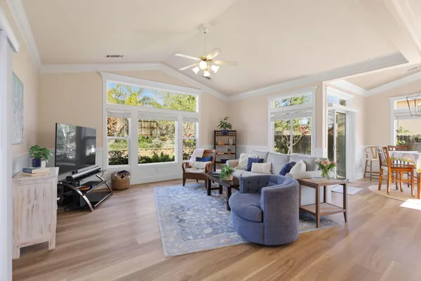 $715,000 | 4268 Boston Avenue, Redding, CA 96001