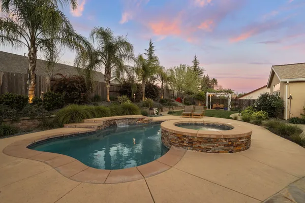 $715,000 | 4268 Boston Avenue, Redding, CA 96001