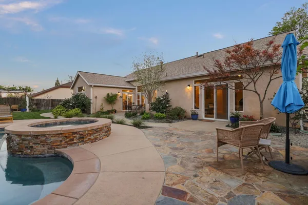 $715,000 | 4268 Boston Avenue, Redding, CA 96001
