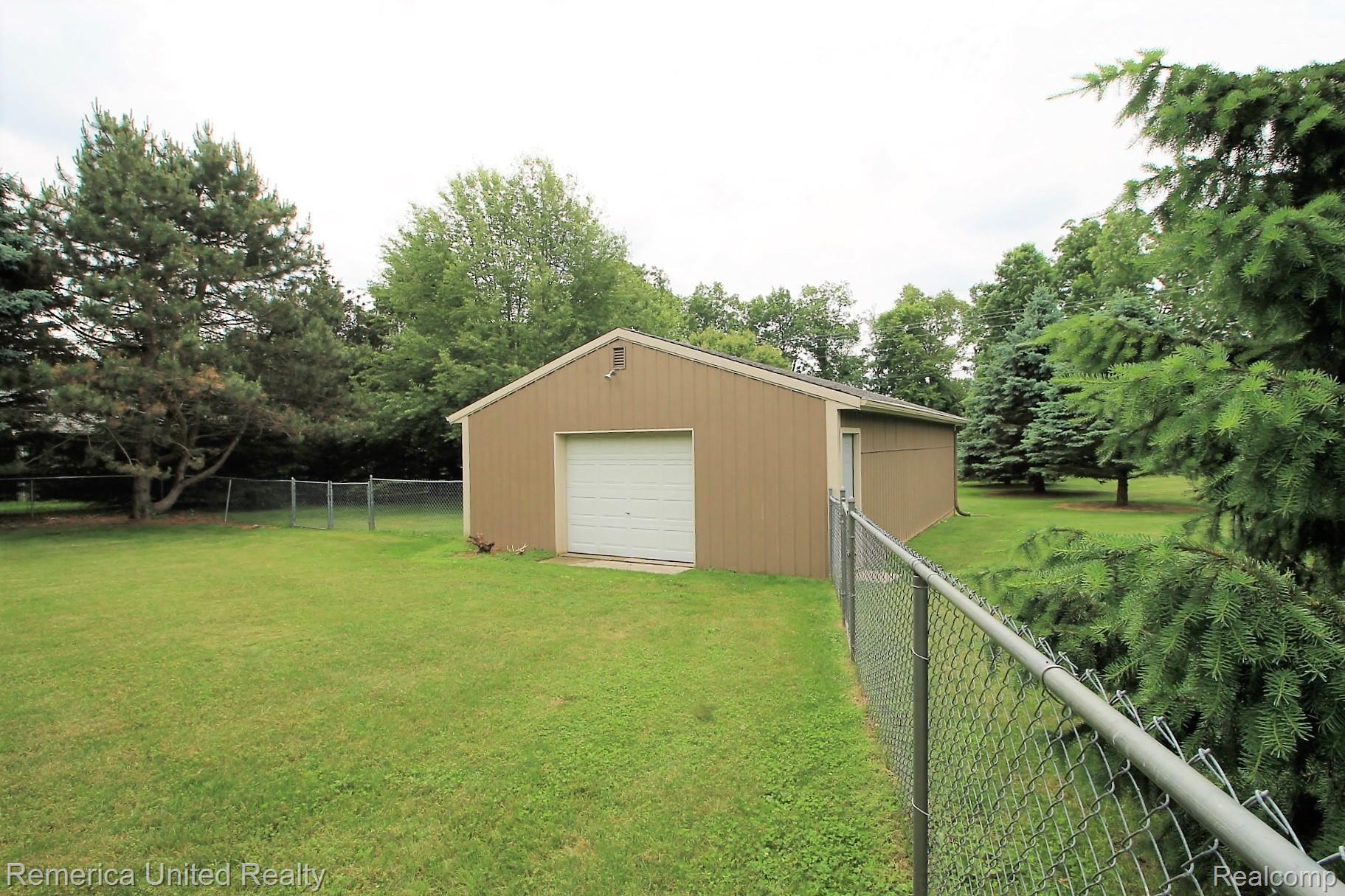 2455 Hawley Road Mason, MI 48854 - Photo 48 of 62 Polebarn (2).JPG