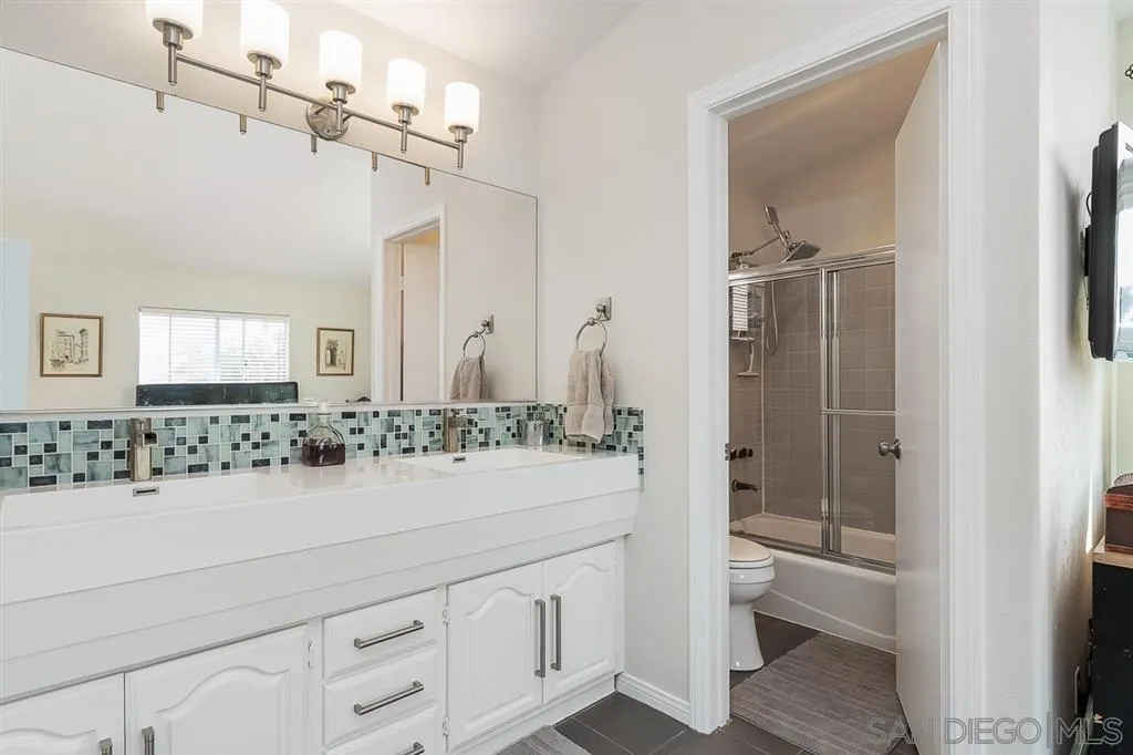 4654 Hamilton Street, Unit 1 San Diego, CA 92116 - Photo 12 of 25 Gallery Image 12