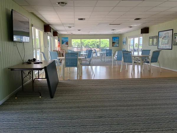 $3,000 | 5520 North Ocean Boulevard, Unit 208, Ocean Ridge, FL 33435