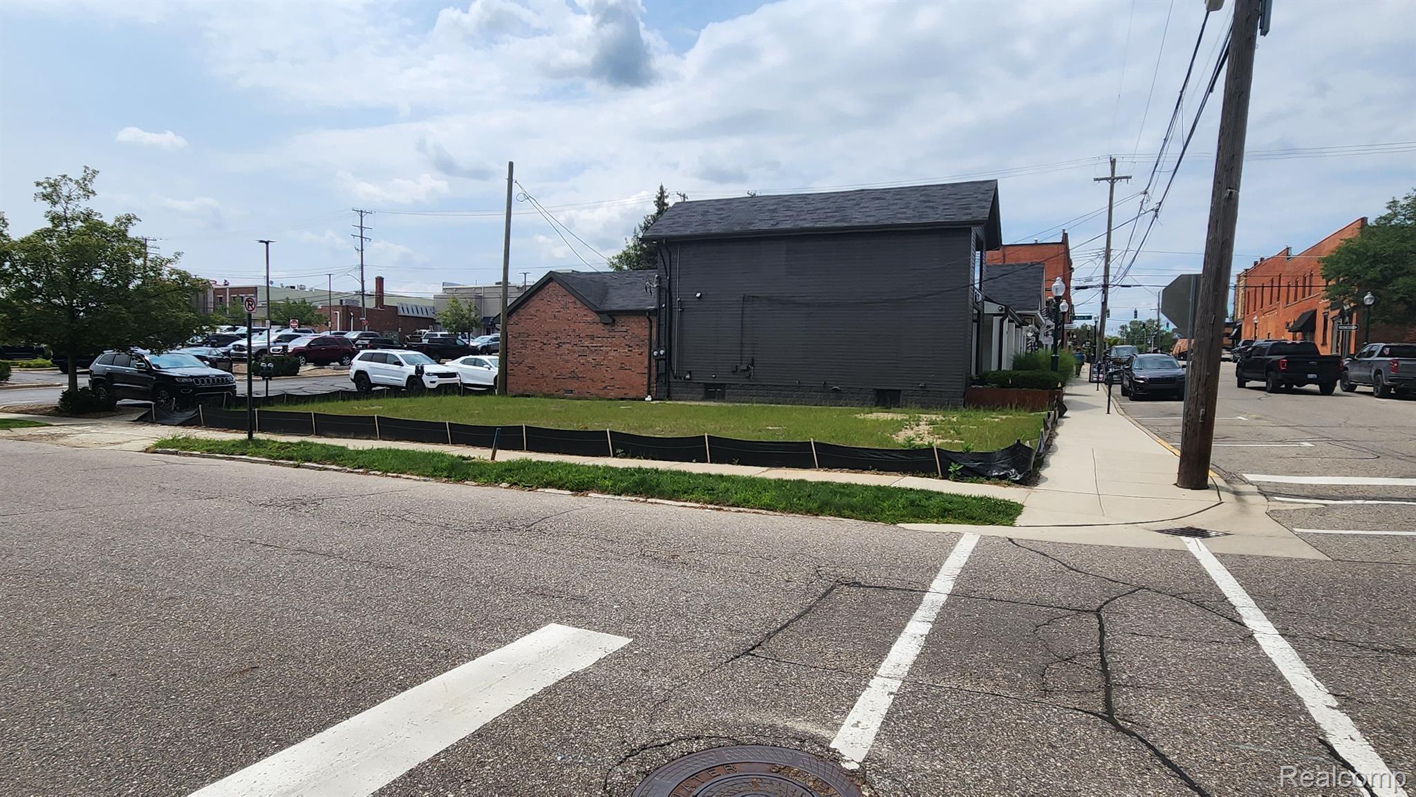 339 East Street Rochester, MI 48307 - Photo 12 of 12 Gallery Image 12