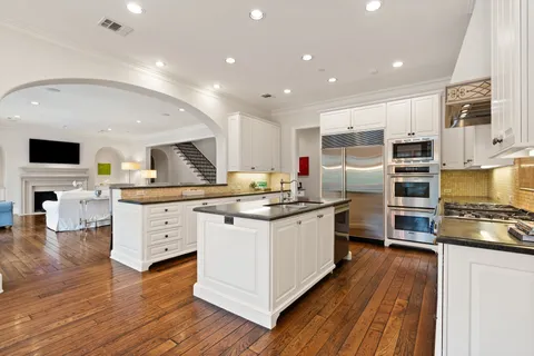 $3,125,000 | 11402 Taylorcrest Road, Houston, TX 77024