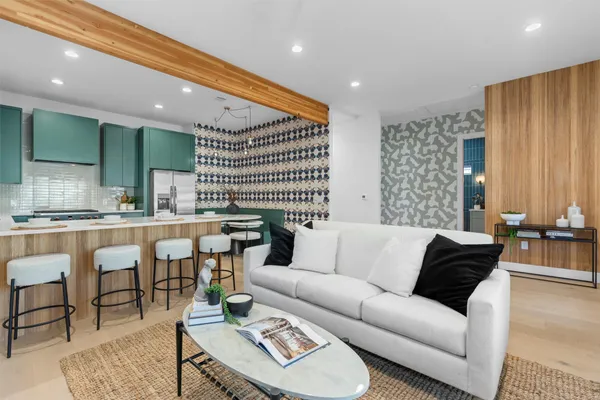 $1,075,000 | 1209 Canterbury Street, Austin, TX 78702