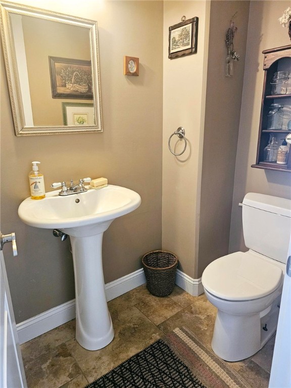 171 Stubtown Road Hopkinton, RI 02833 - Photo 8 of 32