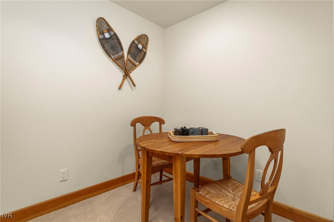 577 Eagle Drive Incline Village, NV 89451 - Photo 40 of 50 entertainment kitchenette
