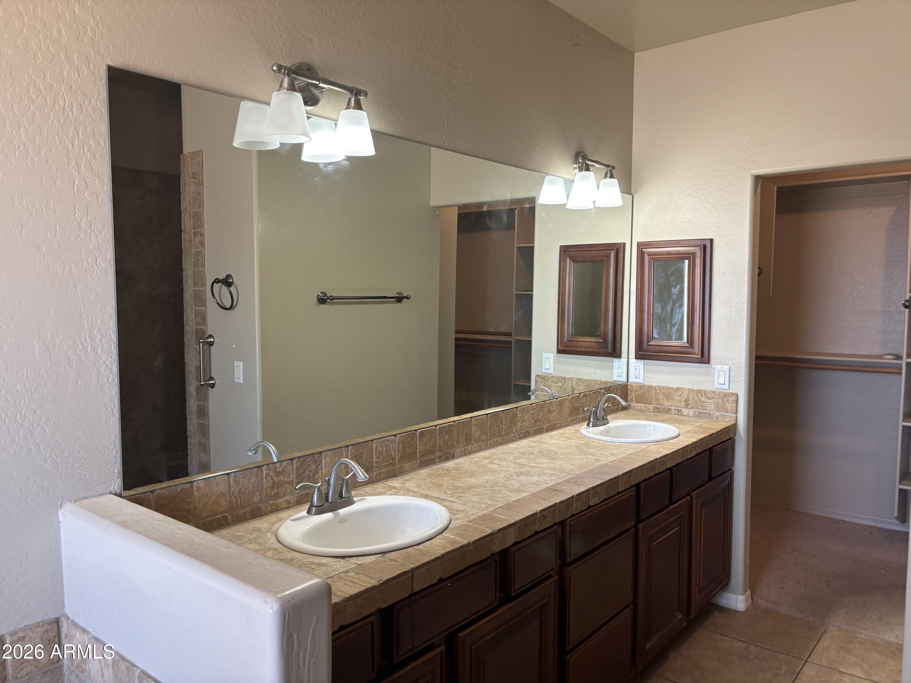 8604 South Bruner Road Buckeye, AZ 85326 - Photo 12 of 21 IMG_1060