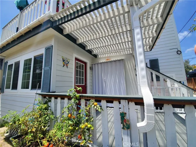 $3,400 | 31866 8th Avenue, Unit B, Laguna Beach, CA 92651