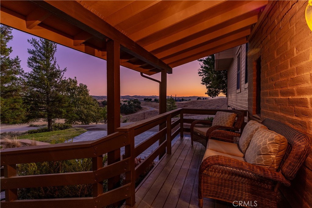 2550 Summer Ranch Road Paso Robles, CA 93446 - Photo 51 of 57 Front Porch